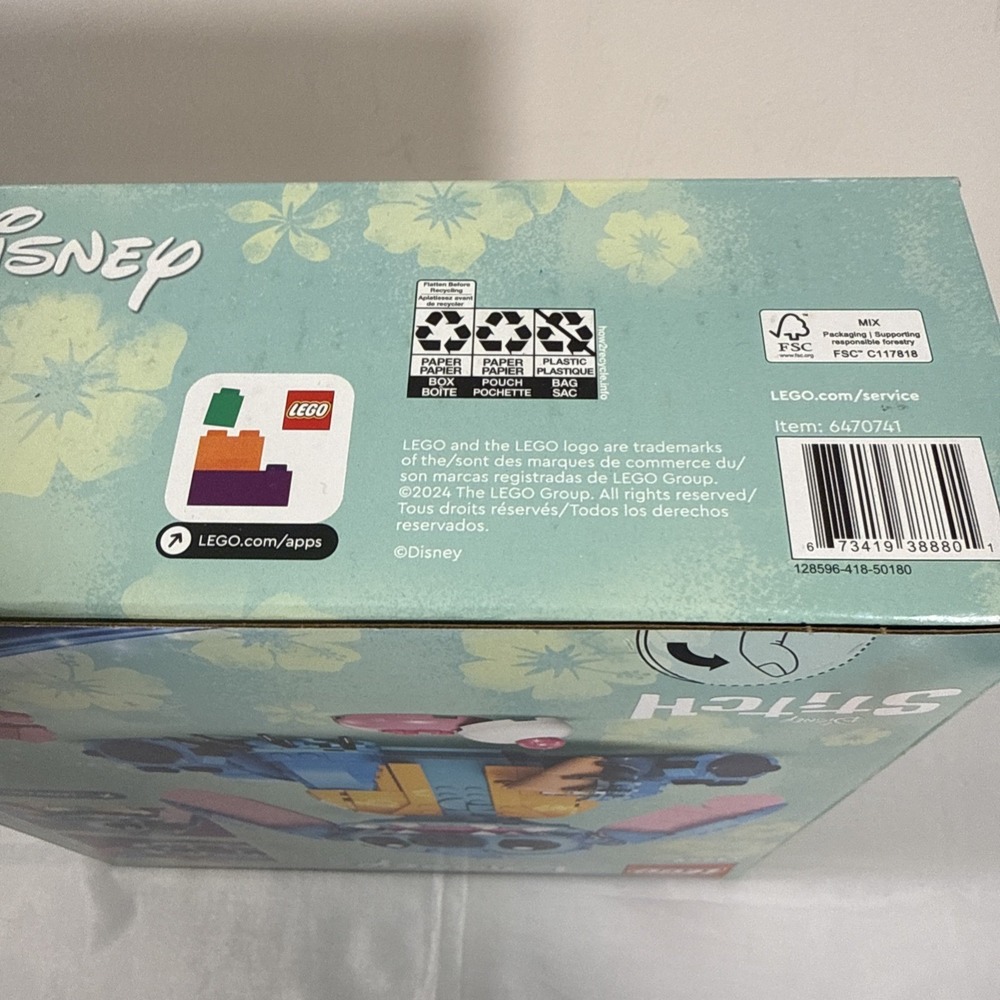 LEGO Disney Stitch Toy Building Kit  Buildable Figure 43249 - Picture 4 of 5